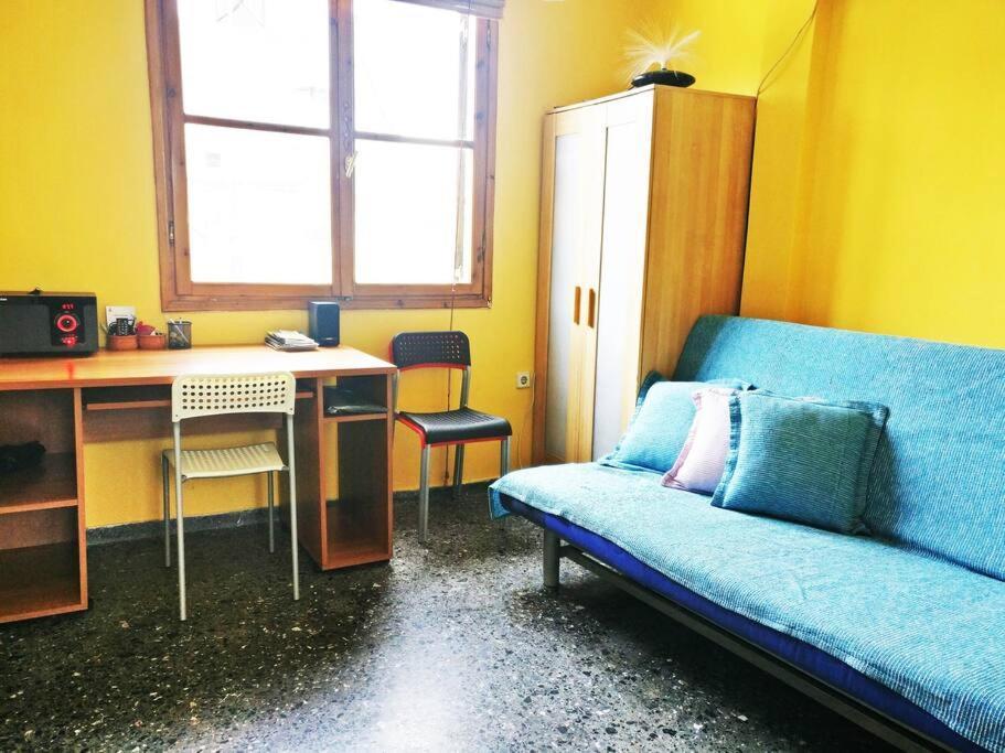 Sunny 25sq Flat, 6th Floor * Афины